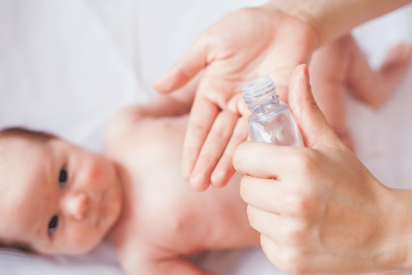 produits bebe toxiques Protéger les enfants des substances toxiques : éviter les produits pour bébé